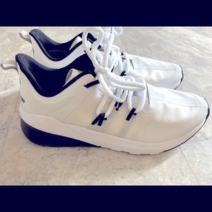 Maddie Ziegler X Fabletics Sneakers